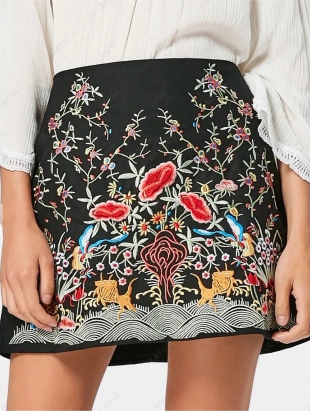 Zara Woman Boho Cottagecore Embroidered Black Floral Fall Vibes Mini Skirt